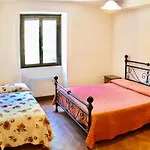 Sole Vini In The Heavenly Heart Of Umbria On Of The World Sleeps 50 Βίλα Santa Maria del Tronto