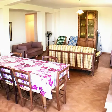 Sole Vini In The Heavenly Heart Of Umbria On Of The World Sleeps 50 * Santa Maria del Tronto