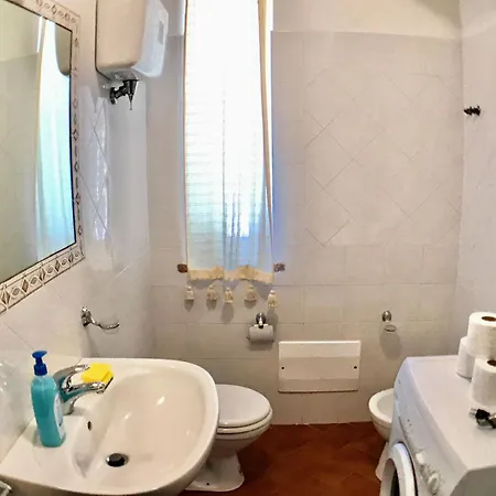 Sole Vini In The Heavenly Heart Of Umbria On Of The World Sleeps 50 Santa Maria del Tronto