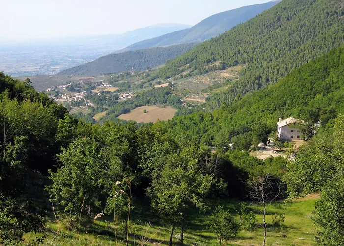 Sole Vini In The Heavenly Heart Of Umbria On Of The World Sleeps 50 Βίλα