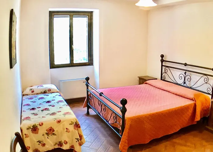 Sole Vini In The Heavenly Heart Of Umbria On Of The World Sleeps 50 Βίλα Santa Maria del Tronto