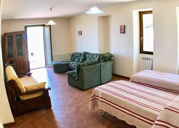 Sole Vini In The Heavenly Heart Of Umbria On Of The World Sleeps 50 Βίλα Santa Maria del Tronto