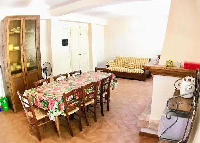 Sole Vini In The Heavenly Heart Of Umbria On Of The World Sleeps 50 * Santa Maria del Tronto