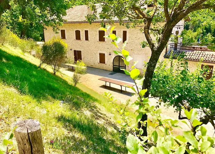 Sole Vini In The Heavenly Heart Of Umbria On Of The World Sleeps 50 Βίλα